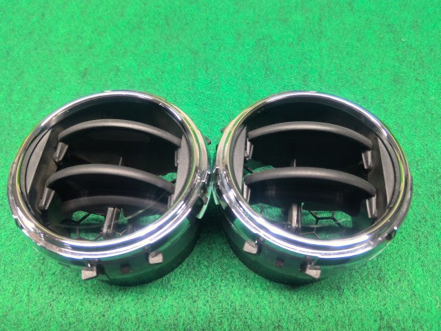 【中古】タント DBA-L385S エアコン吹き出し口 55650-B2150-B1