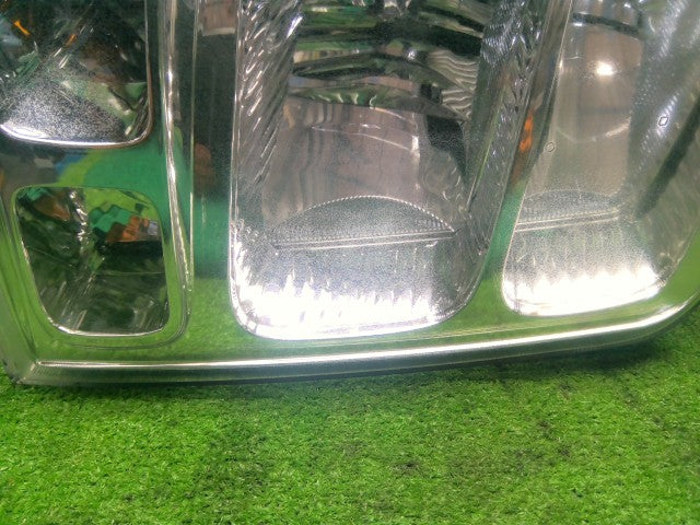エブリィ 右ヘッドランプＡＳＳＹ ABA-DA64W 35120-68HA1