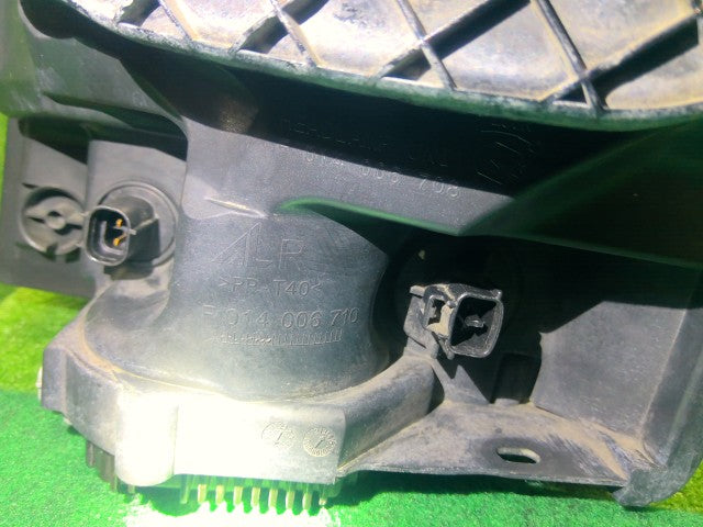 エブリィ 右ヘッドランプＡＳＳＹ ABA-DA64W 35120-68HA1