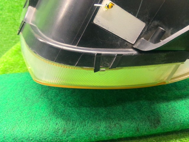 エブリィ 左ヘッドランプＡＳＳＹ ABA-DA64W 35320-68HA1