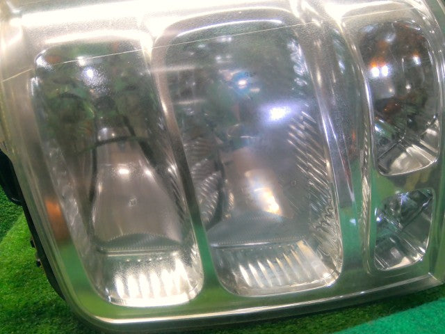 エブリィ 左ヘッドランプＡＳＳＹ ABA-DA64W 35320-68HA1