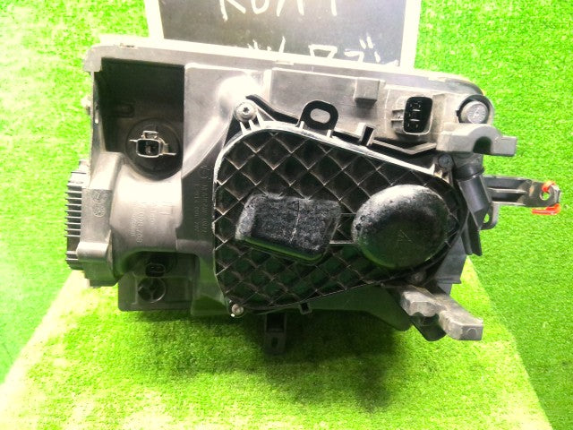 エブリィ 左ヘッドランプＡＳＳＹ ABA-DA64W 35320-68HA1