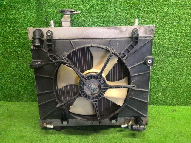 エブリィ ラジエータ ABA-DA64W 17700-68H23