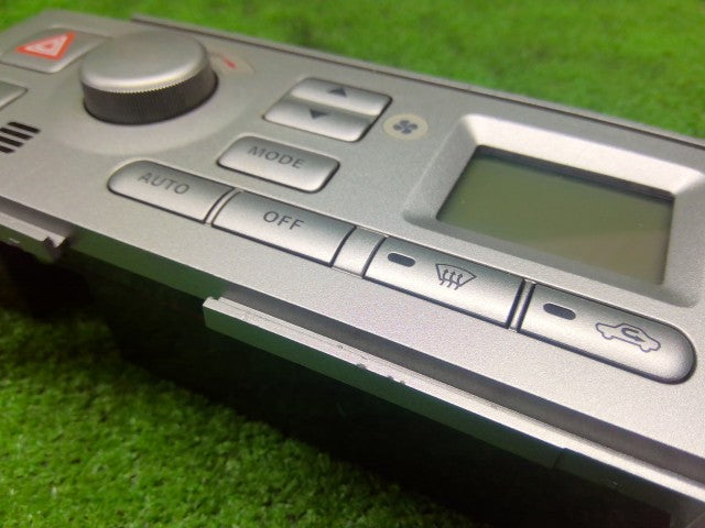 エブリィ Ａ／Ｃスイッチパネル ABA-DA64W 39510-68H50-ZL9