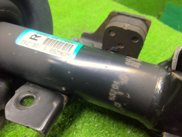 【中古】デミオ DBA-DE5FS 右フロントストラット D04A-34-700C