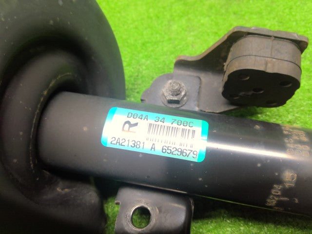 【中古】デミオ DBA-DE5FS 右フロントストラット D04A-34-700C