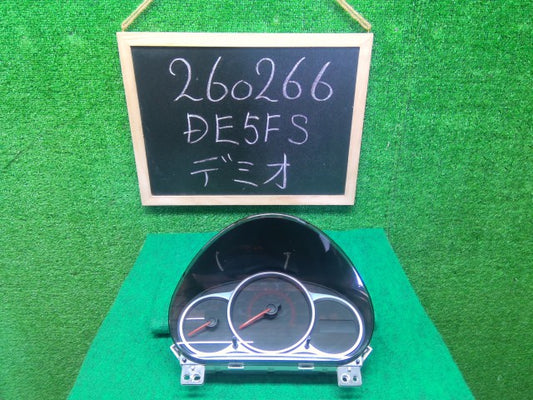 【中古】デミオ DBA-DE5FS スピードメーター D01P-55-471C