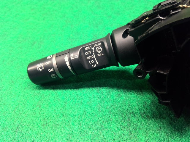 【中古】デミオ DBA-DE5FS ディマースイッチ D656-66-122