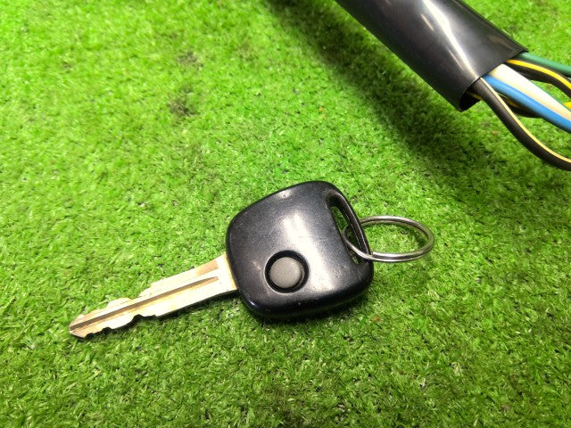 【中古】ジムニー GF-JB23W ステアリングコラム 48200-81A20