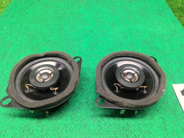 【中古】No1 ジムニー GF-JB23W スピーカー