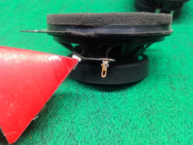 【中古】No1 ジムニー GF-JB23W スピーカー