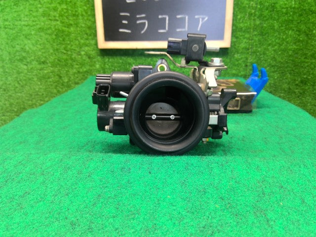 【中古】ミラココア DBA-L685S スロットルボディ ECUセット