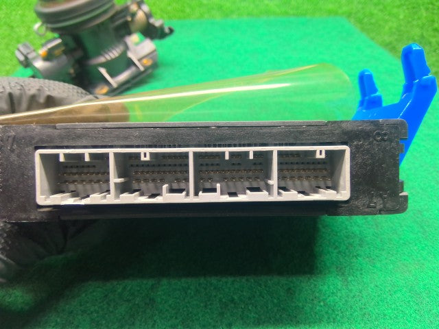 【中古】ミラココア DBA-L685S スロットルボディ ECUセット