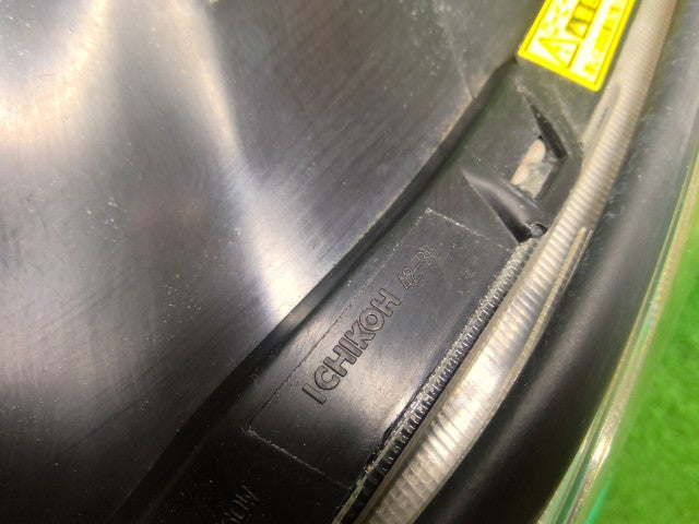 【中古】ＲＡＶ－４ DBA-ACA31W 左ヘッドランプＡＳＳＹ 81150-42340