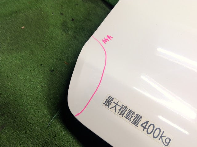 【中古】プロボックス DBE-NCP165V バックドアＡＳＳＹ 67005-52472
