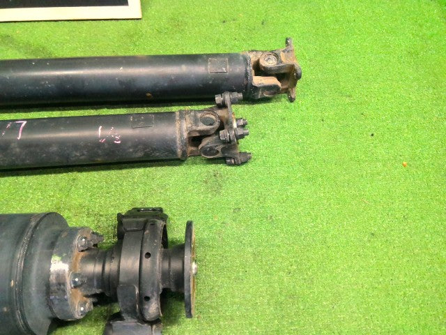 【中古】プロボックス DBE-NCP165V リアプロペラシャフト 37100-52130