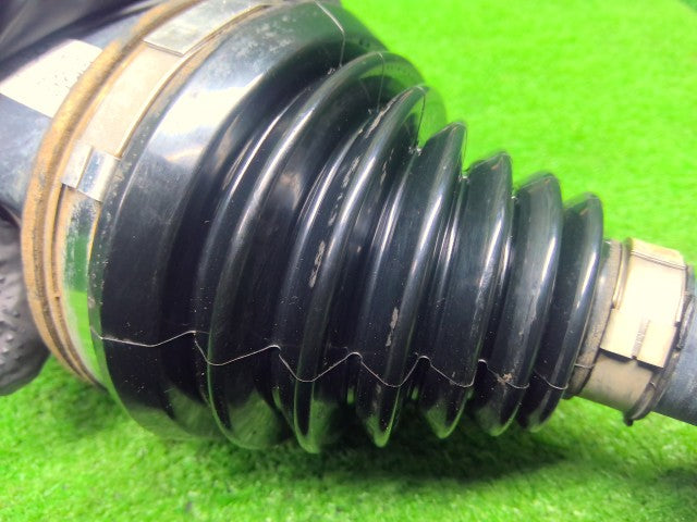 【中古】プロボックス DBE-NCP165V 右フロントドライブシャフト 43410-52260