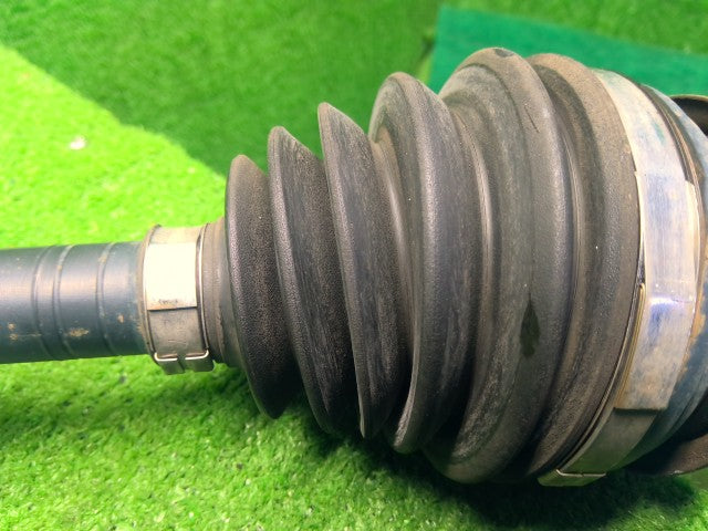 【中古】プロボックス DBE-NCP165V 右フロントドライブシャフト 43410-52260