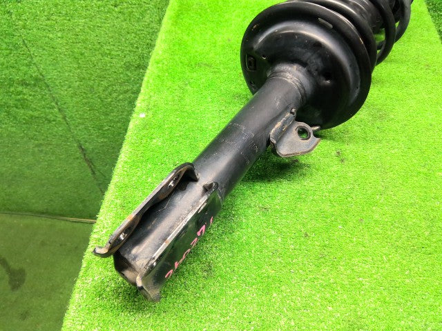 【中古】プロボックス DBE-NCP165V 右フロントストラット 48510-52N70