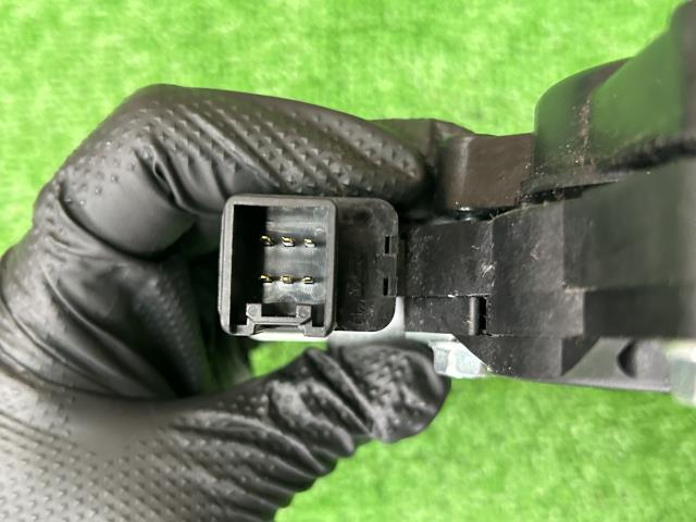 ＭＰＶ DBA-LY3P 右フロント ドアレギュレータ