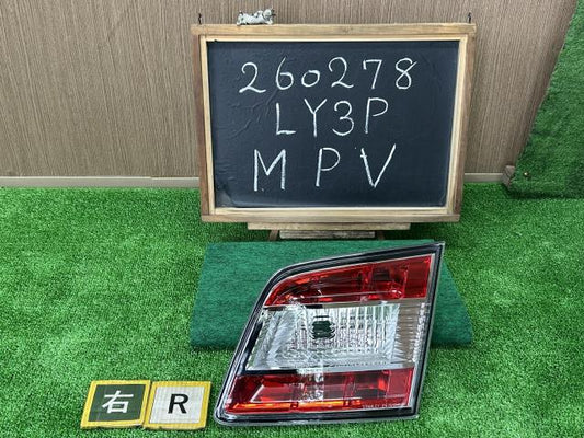 ＭＰＶ DBA-LY3P 右フィニッシャーパネル テール内側