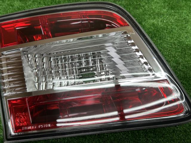 ＭＰＶ DBA-LY3P 左フィニッシャーパネル テール内側