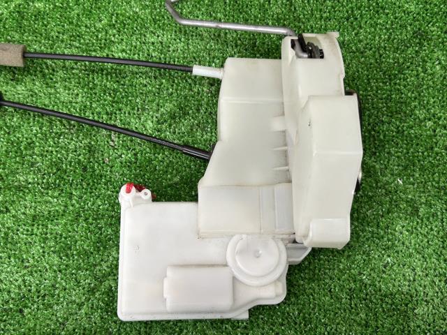 ＭＰＶ DBA-LY3P 左フロント ドアロック