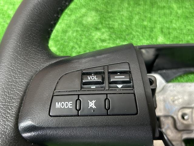 ＭＰＶ DBA-LY3P ステアリングホイール ハンドル