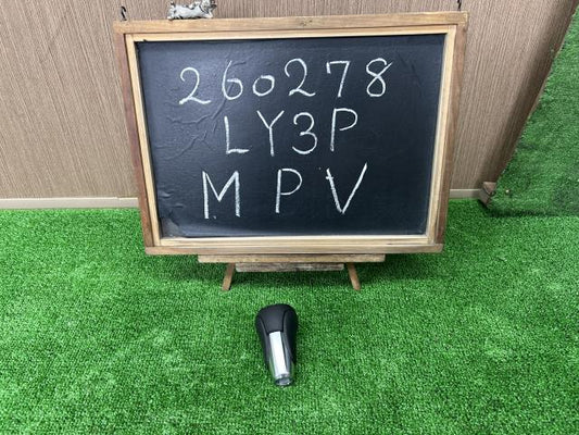 ＭＰＶ DBA-LY3P シフトノブ レザー