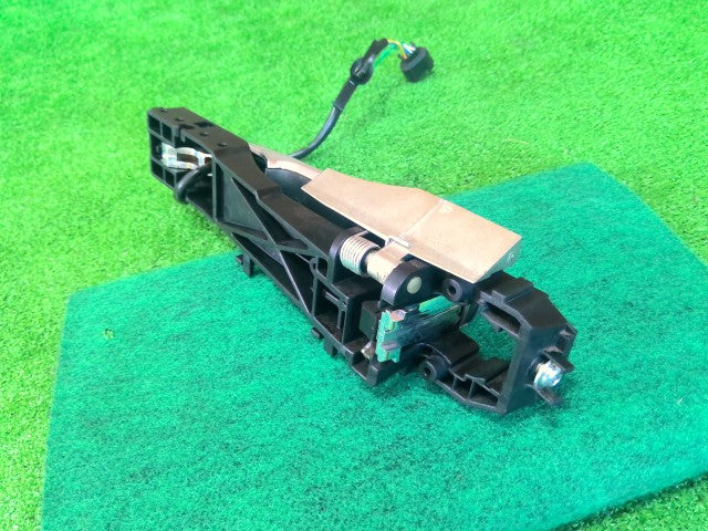 【中古】エクストレイル DBA-NT31 右フロント ドア
