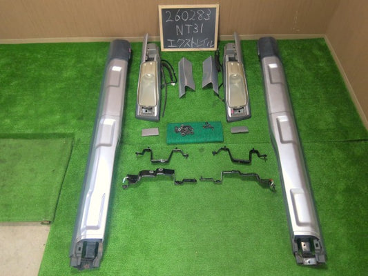 【中古】エクストレイル DBA-NT31 ルーフレール ライト付き