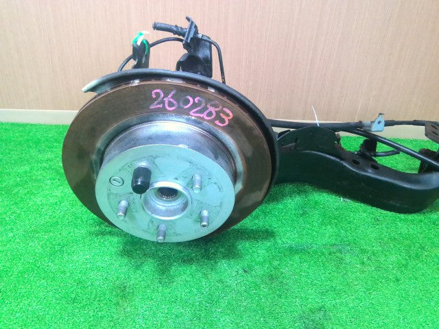 【中古】エクストレイル DBA-NT31 右リア ナックルハブ