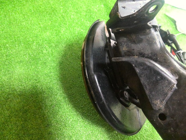 【中古】エクストレイル DBA-NT31 左リア ナックルハブ