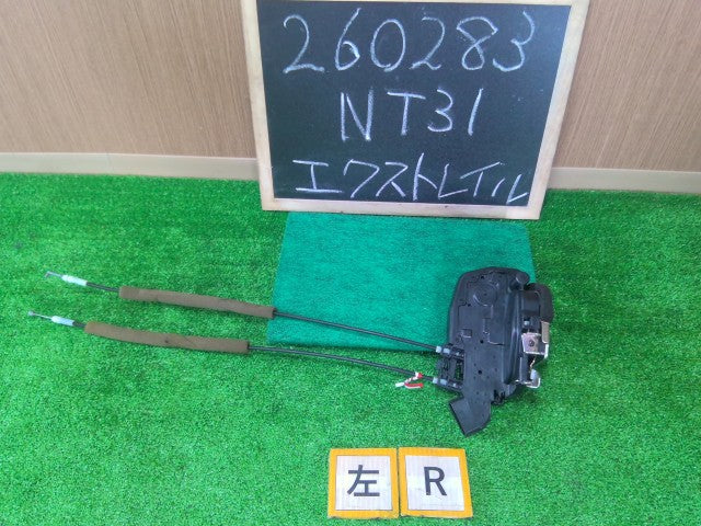 【中古】エクストレイル DBA-NT31 左リア ドアロック