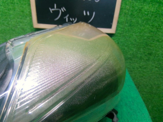 ヴィッツ 右ヘッドランプＡＳＳＹ DBA-NSP135 81110-52D20