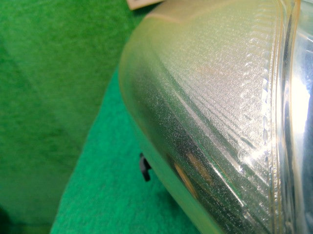 ヴィッツ 左ヘッドランプＡＳＳＹ DBA-NSP135 81150-52D20