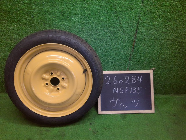 ヴィッツ テンパータイヤ DBA-NSP135 42611-1A240