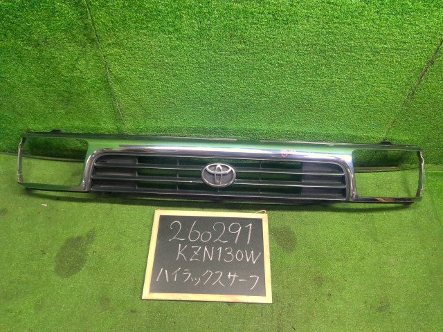 【中古】ハイラックスサーフ Y-KZN130W ラジエータグリル 53111-35171 自社品番260291 204
