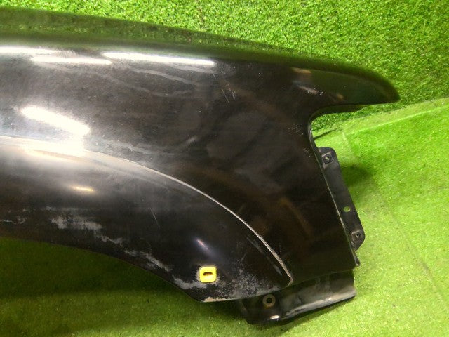 【中古】ハイラックスサーフ Y-KZN130W 右Ｆフェンダー 53811-35130 自社品番260291 204