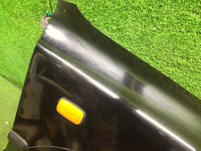 【中古】ハイラックスサーフ Y-KZN130W 右Ｆフェンダー 53811-35130 自社品番260291 204