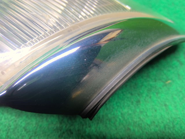 【中古】ハイラックスサーフ Y-KZN130W 右クリアランスランプ 81610-35181 自社品番260291 204