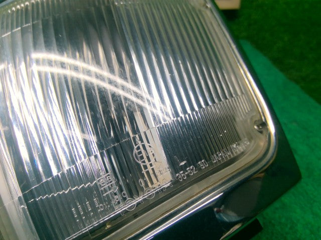 【中古】ハイラックスサーフ Y-KZN130W 左クリアランスランプ 81620-35181 自社品番260291 204