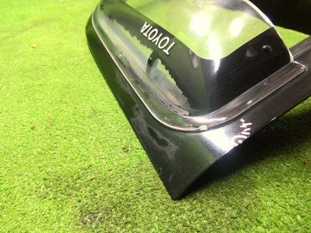 【中古】ハイラックスサーフ Y-KZN130W 右フロントドアＡＳＳＹ 67001-35450 自社品番260291 204