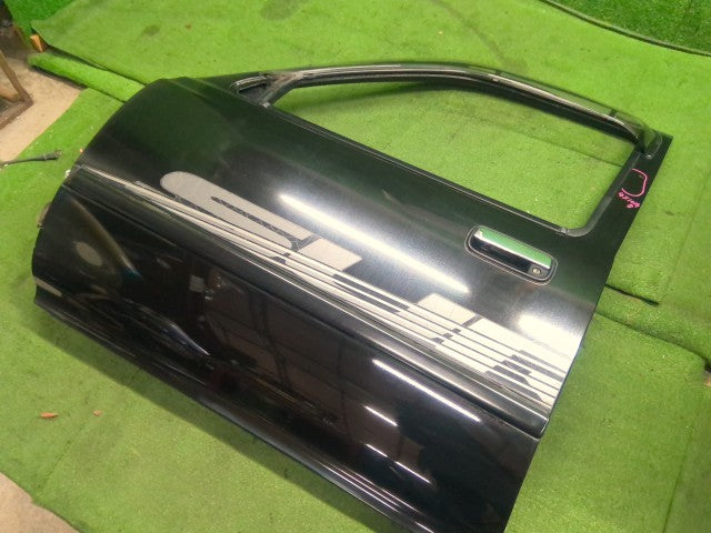 【中古】ハイラックスサーフ Y-KZN130W 左フロントドアＡＳＳＹ 67002-35440 自社品番260291 204