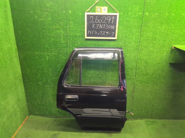 ハイラックスサーフ 右ＲドアＡＳＳＹ Y-KZN130W 67003-35050 204 自社品番260291 中古