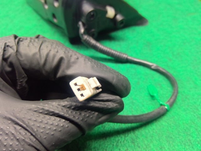 【中古】ハイラックスサーフ Y-KZN130W 右サイドミラー 87910-35061 自社品番260291 204