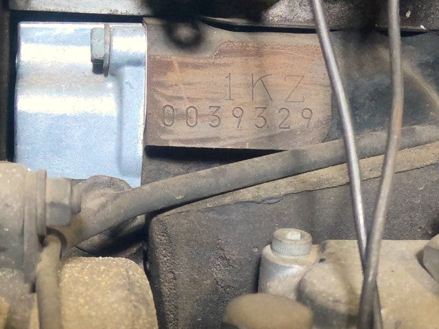 【中古】ハイラックスサーフ Y-KZN130W エンジンＡＳＳＹ 19000-67060 自社品番260291 204