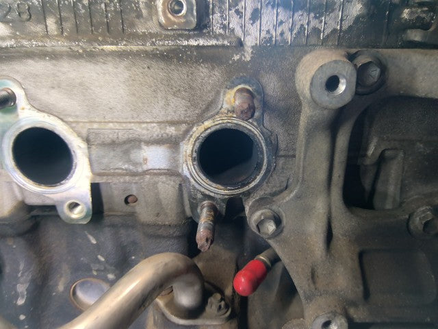 【中古】ハイラックスサーフ Y-KZN130W エンジンＡＳＳＹ 19000-67060 自社品番260291 204