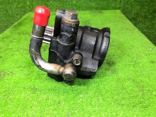 【中古】ハイラックスサーフ Y-KZN130W パワステベーンポンプ 44310-35470 自社品番260291 204