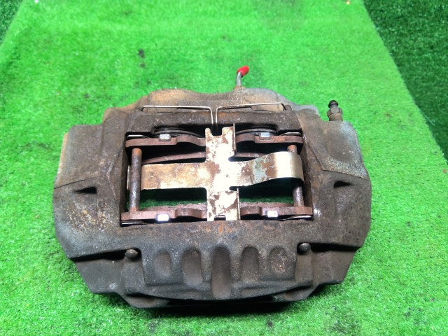 【中古】ハイラックスサーフ Y-KZN130W 左フロントキャリパー 47750-35090 自社品番260291 204